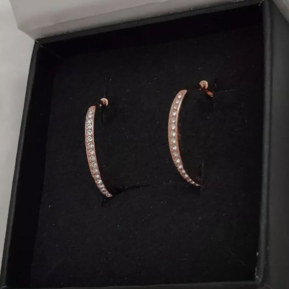 Cate and Chloe Bianca 18k Rose Gold Hoop Earrings with Swarovski Crystals 25mm